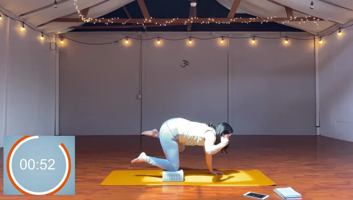 Spread your arm and leg to the sides.