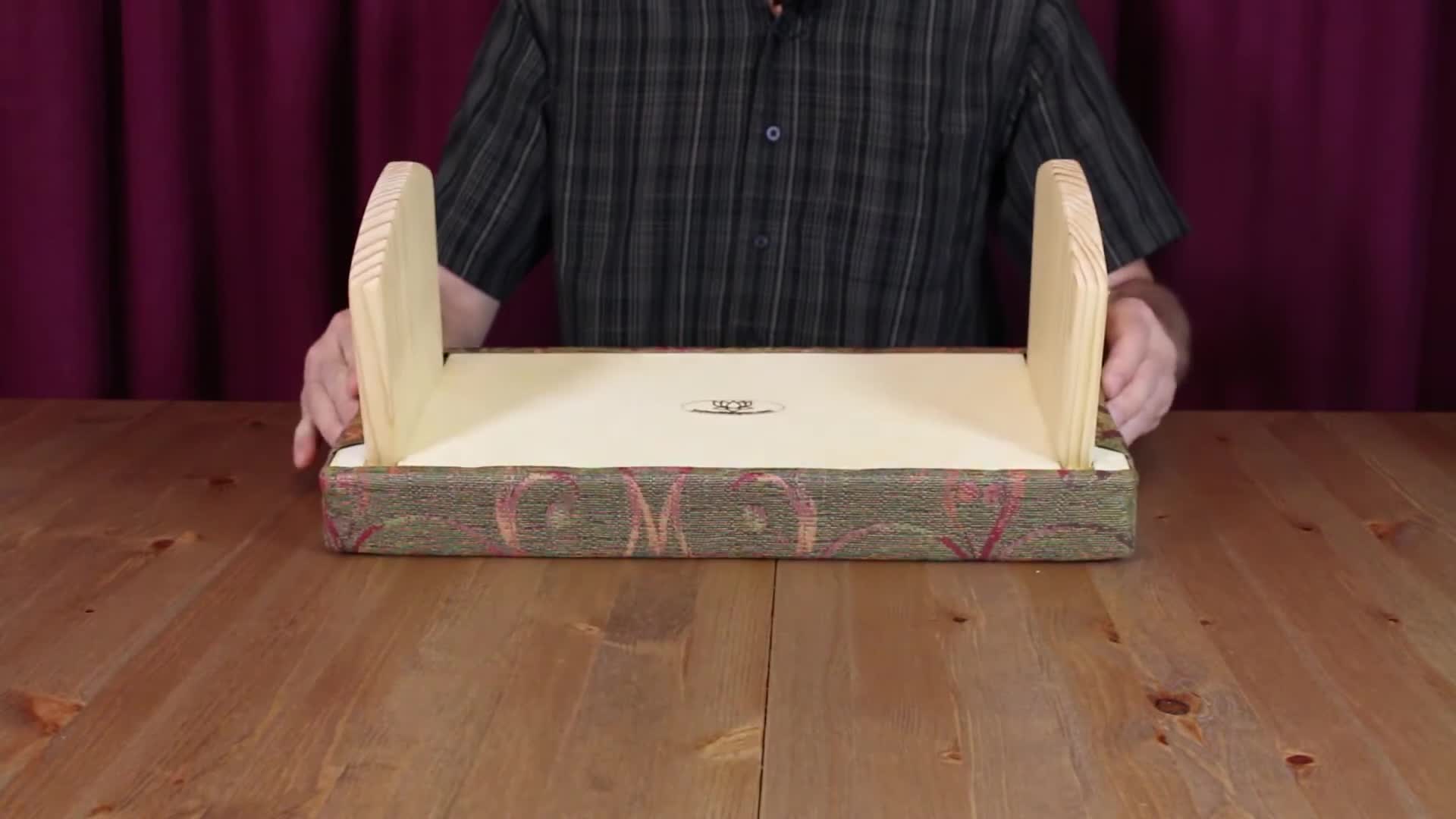 Close-up of the solid pine legs of the meditation bench.