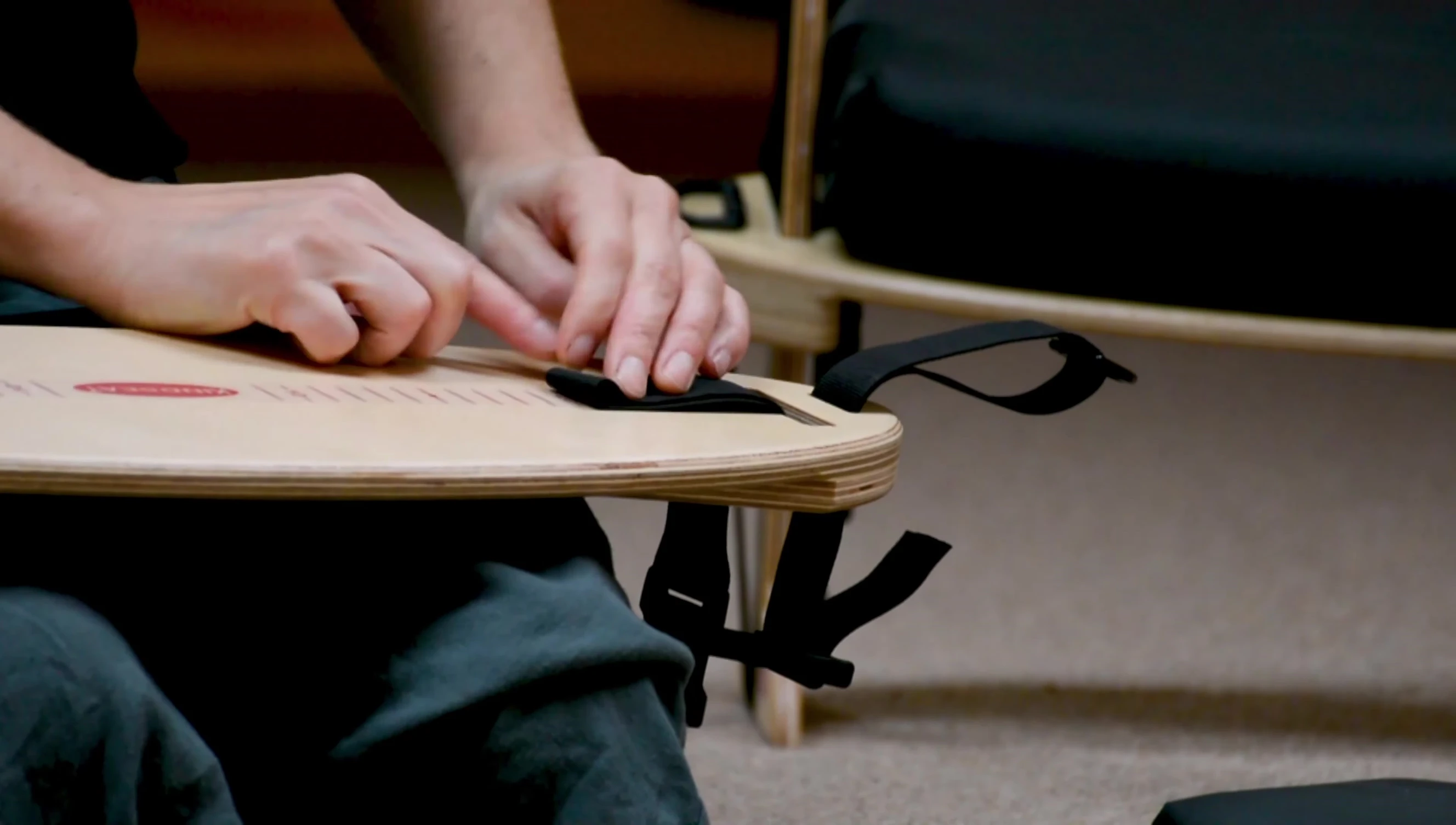 Attaching the legs back onto the Kindseat.