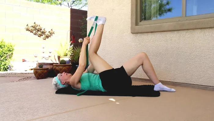 Keep your left knee bent and your foot flexed.