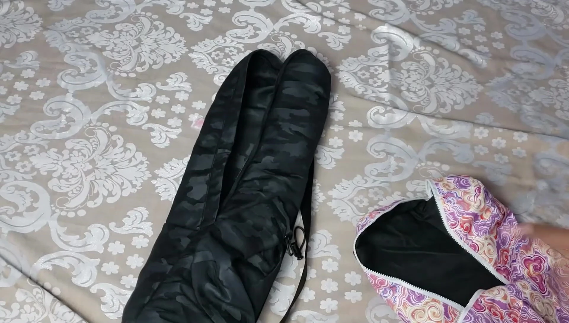 Easily putting the mat into the Buoyancy bag.