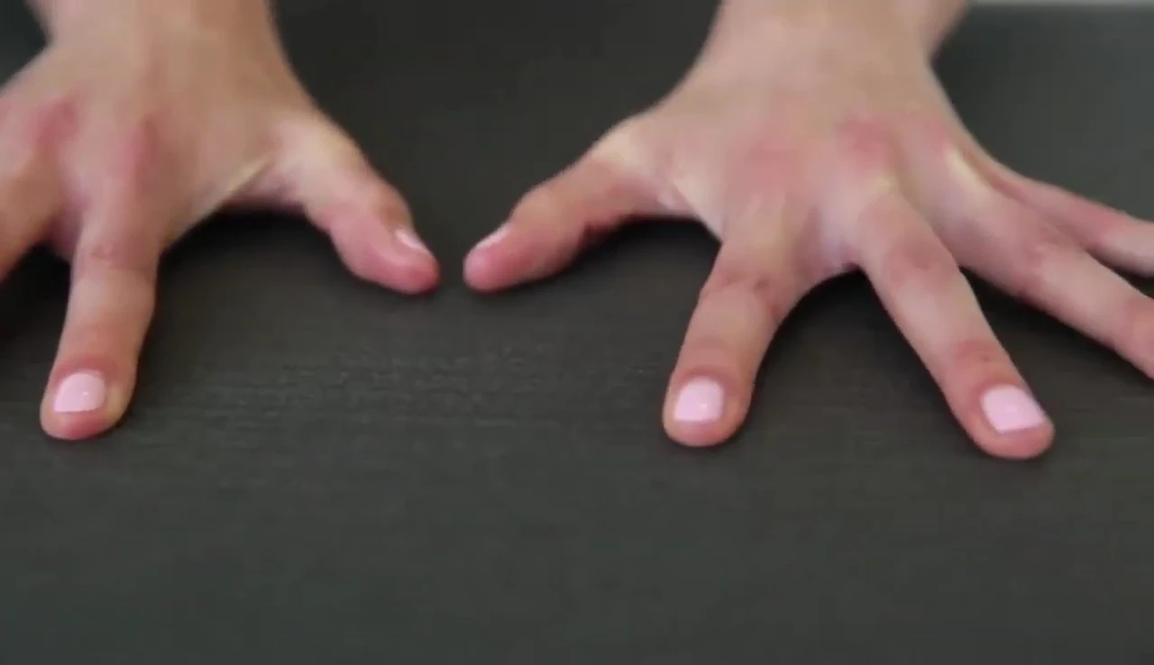 Image highlighting the mat's improved grip and wear resistance over time.