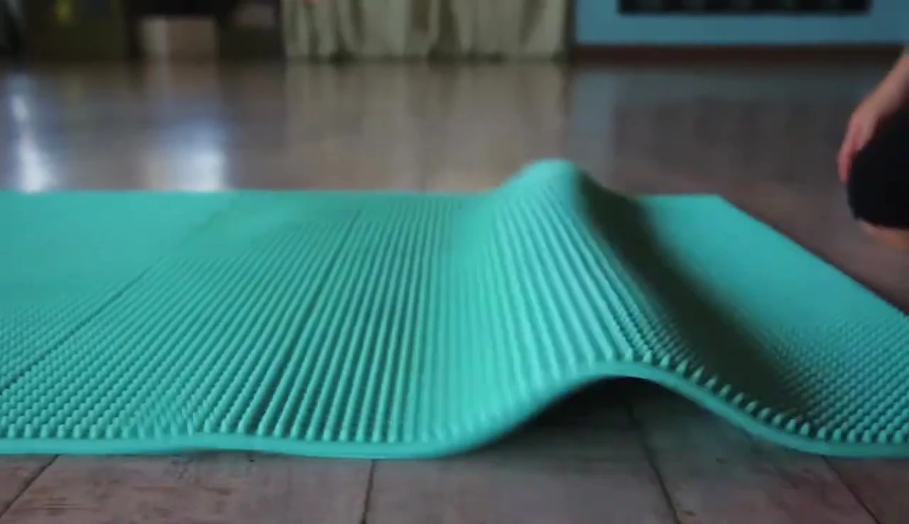 Image of the Grippz Mats product highlighting its modern design and technology.