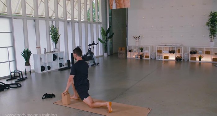 Sink hips forward, lead with hips, not torso. Push down into right foot, back toes tucked, squeeze left glute.