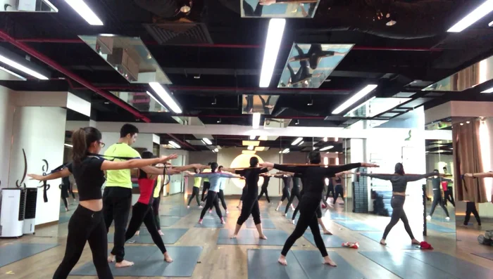 Exercise instructions and breath control