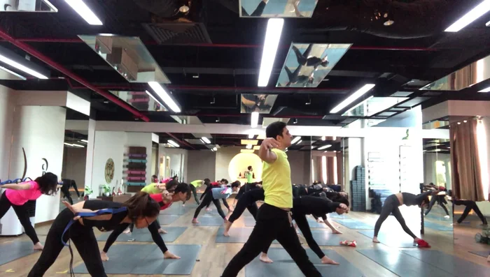 Exercise instructions and breath control