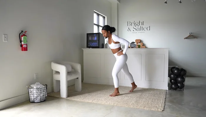 Leg Extensions & Core Work (Left Leg): Repeat the leg extensions and core work from step 3 on the left leg.