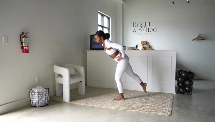 Leg Extensions & Core Work (Right Leg): Repeat the leg extensions and core work from step 4 on the right leg.